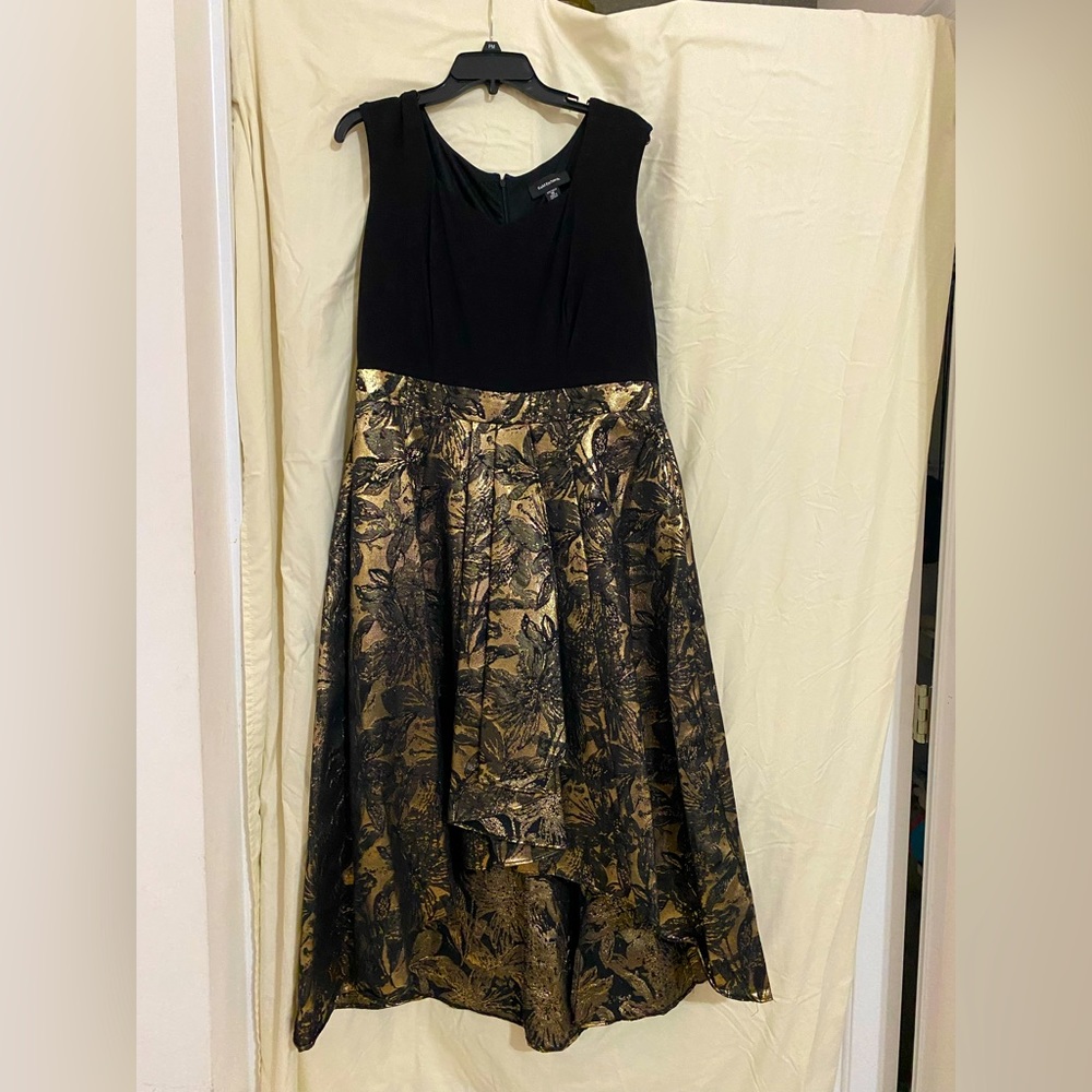 Gorgeous black & gold formal dress